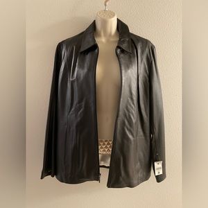 Wilson’s Leather black leather jacket with gold lining that zips out XL NWT plus